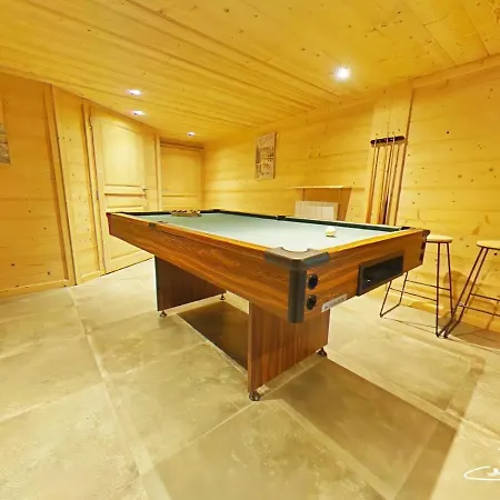 Au Chalet Des Belles Roches